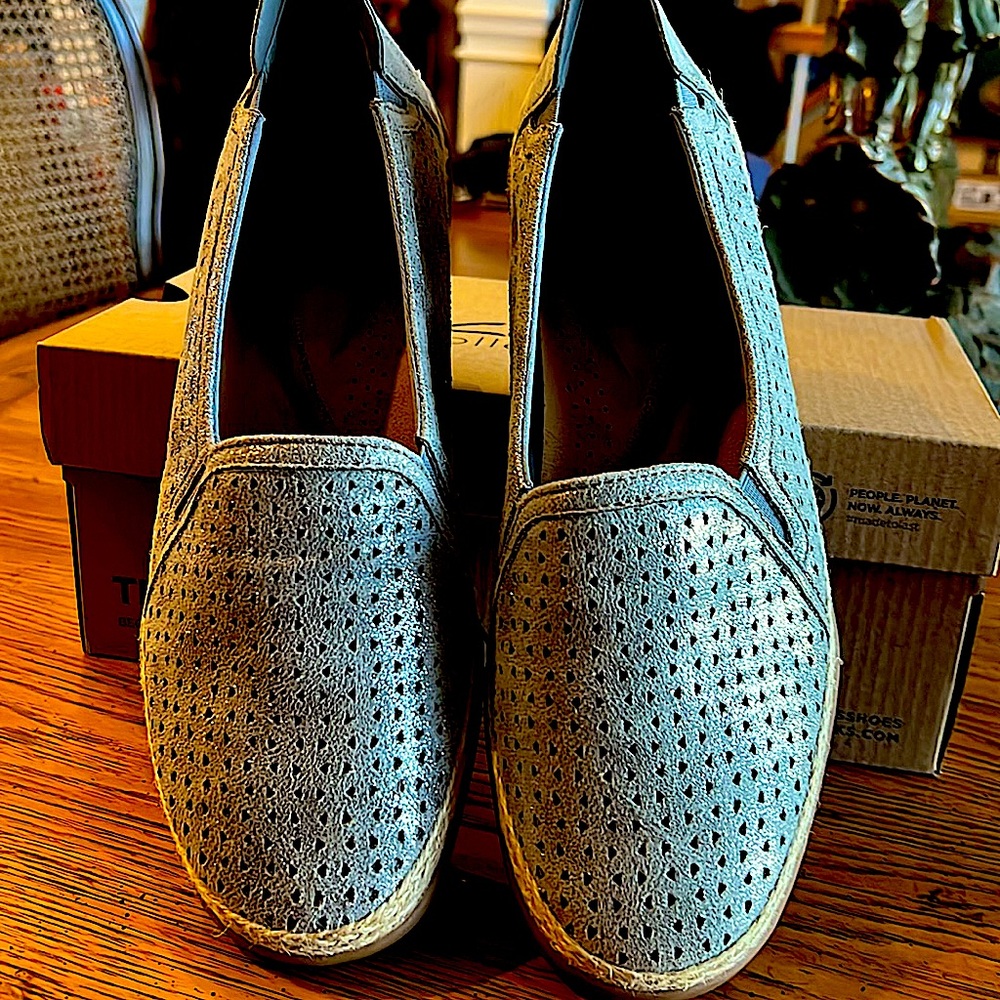 NWT In BoxClarks Collection ElainaRuby Espadrilles Pewter Shimmer ComfortChic.9M